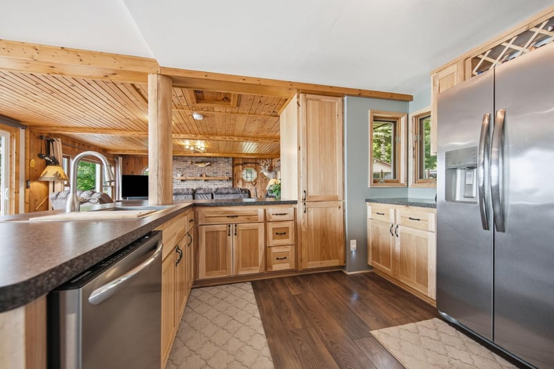 18649 S Bay Ln, Pine City, MN 55063