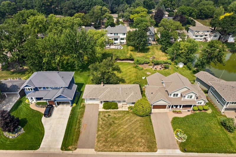 5308 Forslin Dr, Edina, MN 55436