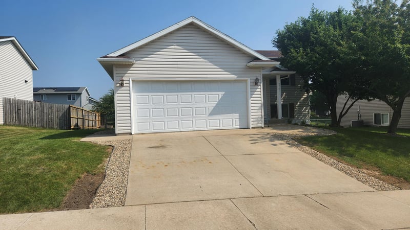 5701 51st St NW, Rochester, MN 55901