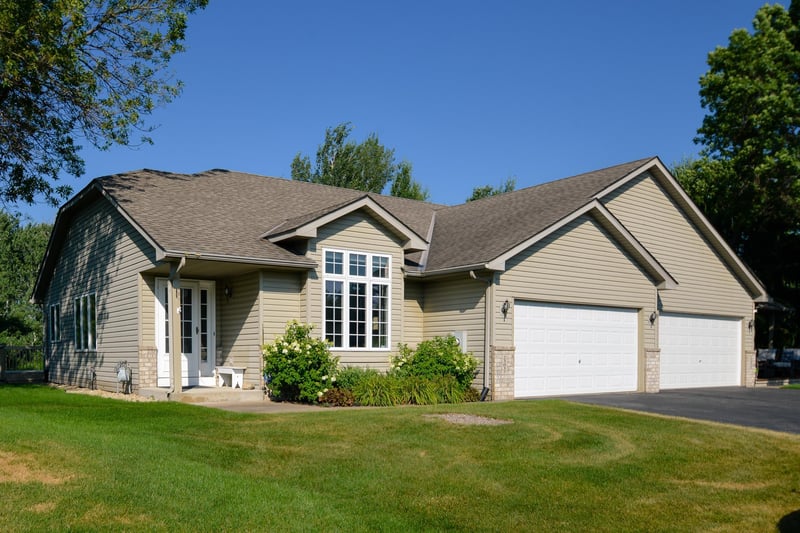 23037 Arrowhead St NW, Saint Francis, MN 55070