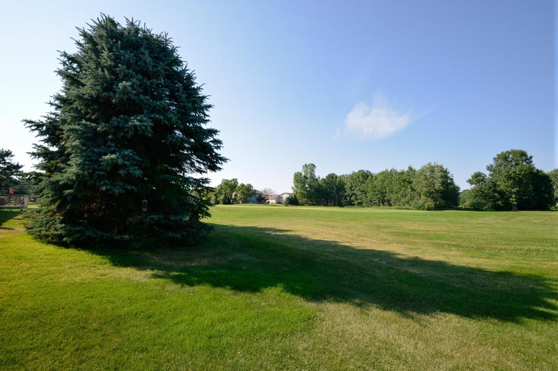 23037 Arrowhead St NW, Saint Francis, MN 55070