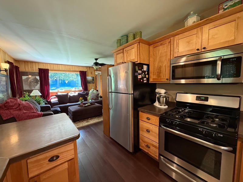 290 Bunn Ct NW, Bemidji, MN 56601