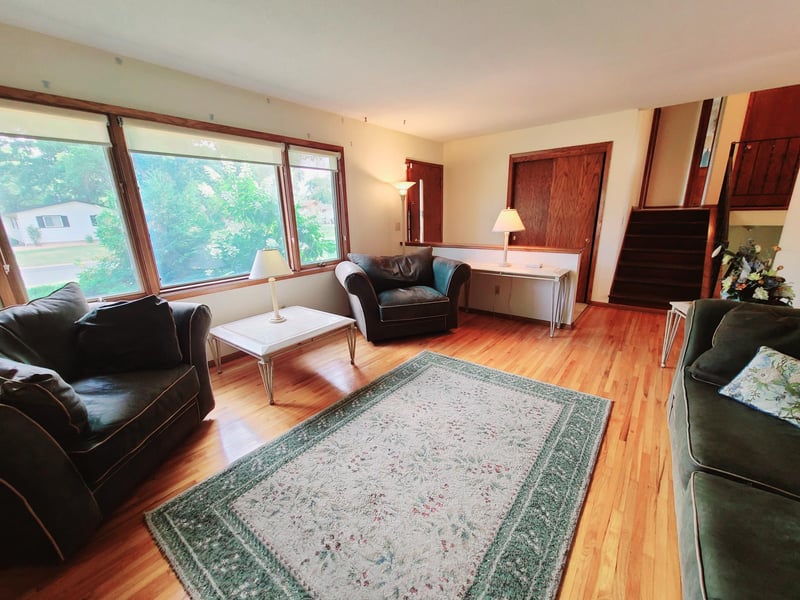 8273 Scott Ave N, Brooklyn Park, MN 55443