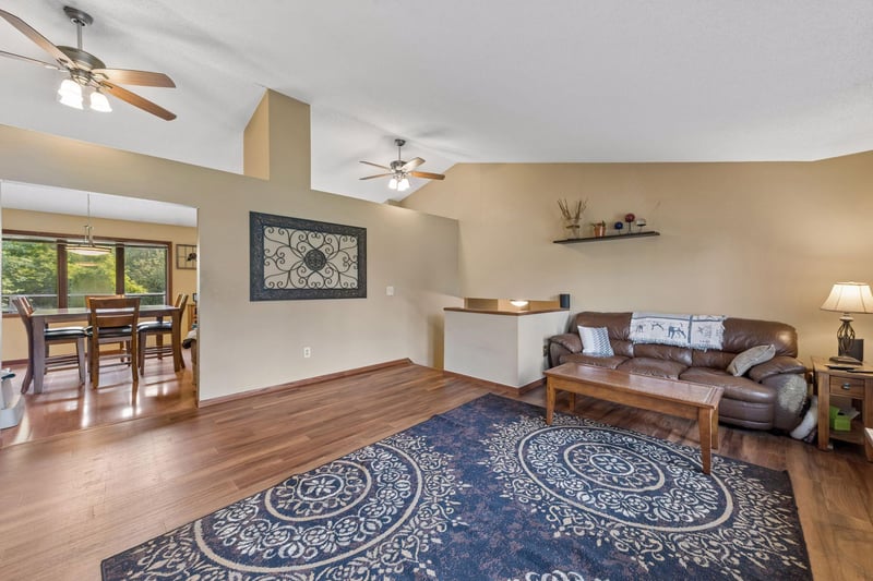 19036 Echo Ln, Farmington, MN 55024