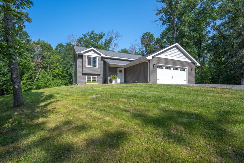 2339 84th Ave, Osceola, WI 54020