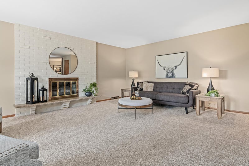 8319 Washburn Ave S, Bloomington, MN 55431
