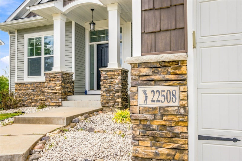 22508 Zion Pw NW, Oak Grove, MN 55005