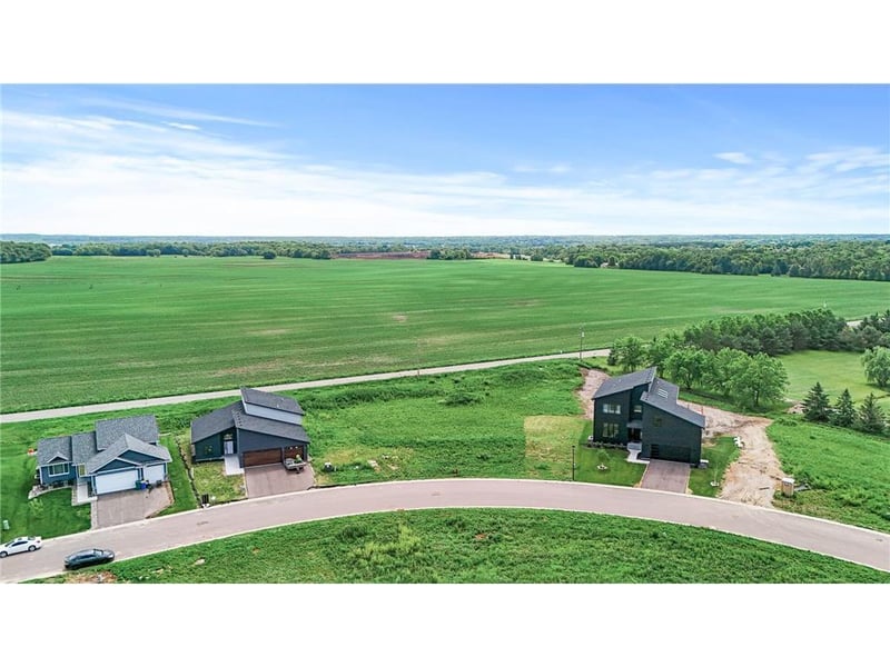 9942 14th Cir NE, Saint Michael, MN 55376