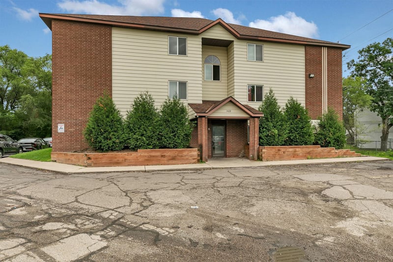 1416 6th Ave S, Saint Cloud, MN 56301