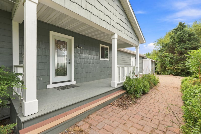 8900 Ingram Ave SW, Howard Lake, MN 55349