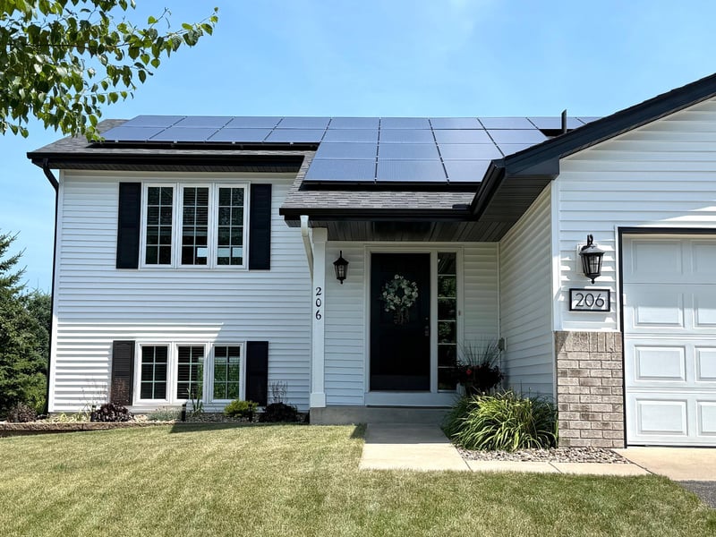 206 Spring Wheat Dr, Dundas, MN 55019