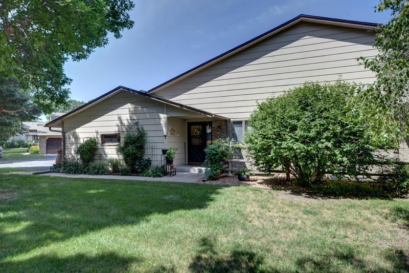 1539 Pheasantwood Trl, Northfield, MN 55057