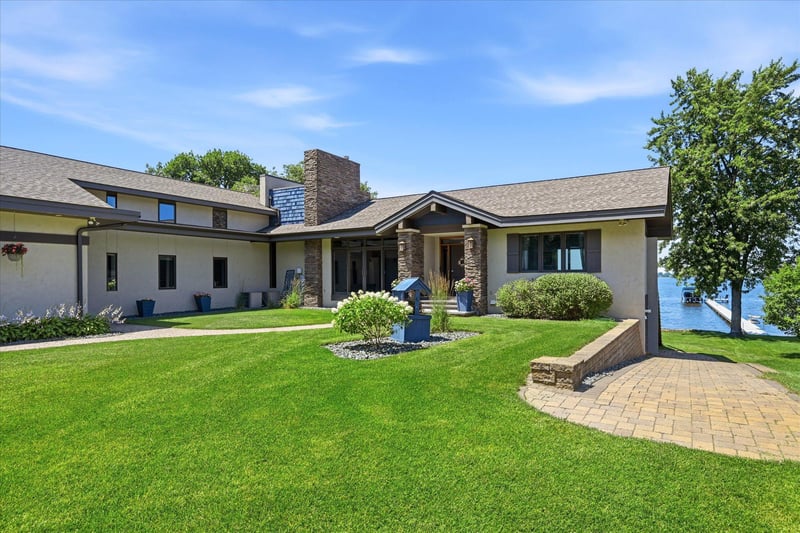 9770 210th Street Ct N, Forest Lake, MN 55025