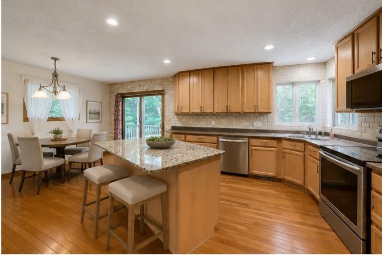12601 Able Cir NE, Blaine, MN 55434