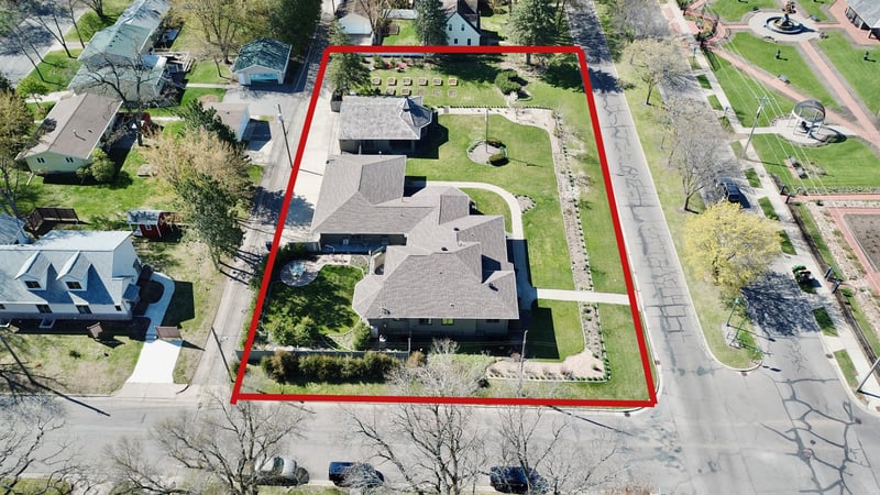 1300 Kilian Blvd SE, Saint Cloud, MN 56304