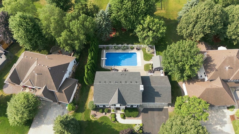 352 Wyndham Cir E, New Brighton, MN 55112