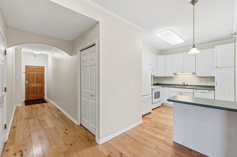 6600 Lyndale Ave S #308, Richfield, MN 55423