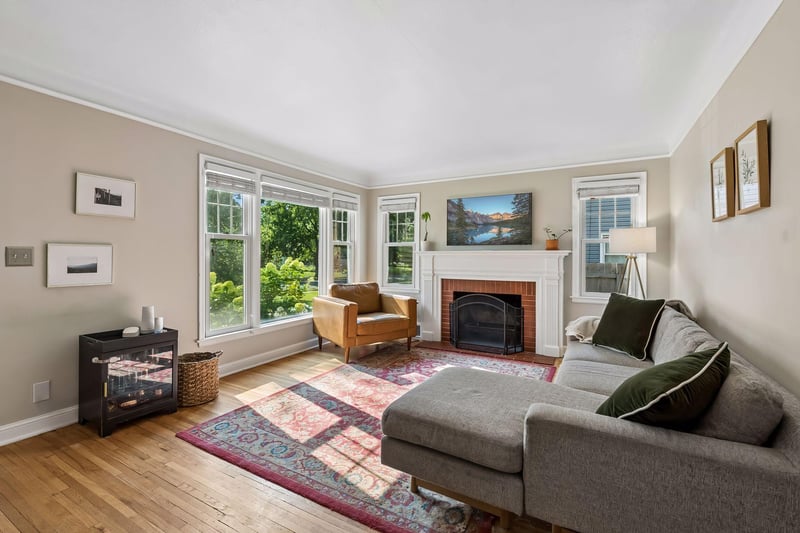 3220 Kentucky Ave S, Saint Louis Park, MN 55426
