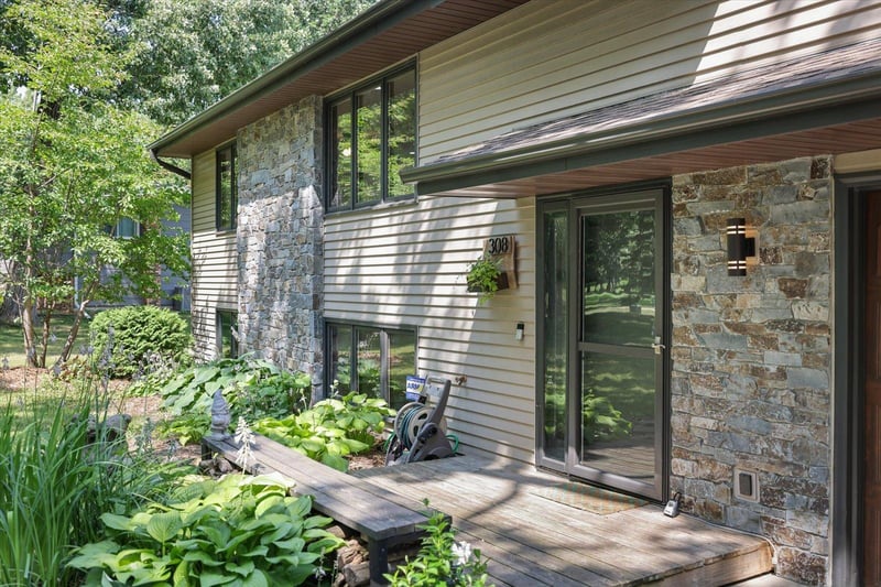 308 Douglas Dr, Buffalo, MN 55313