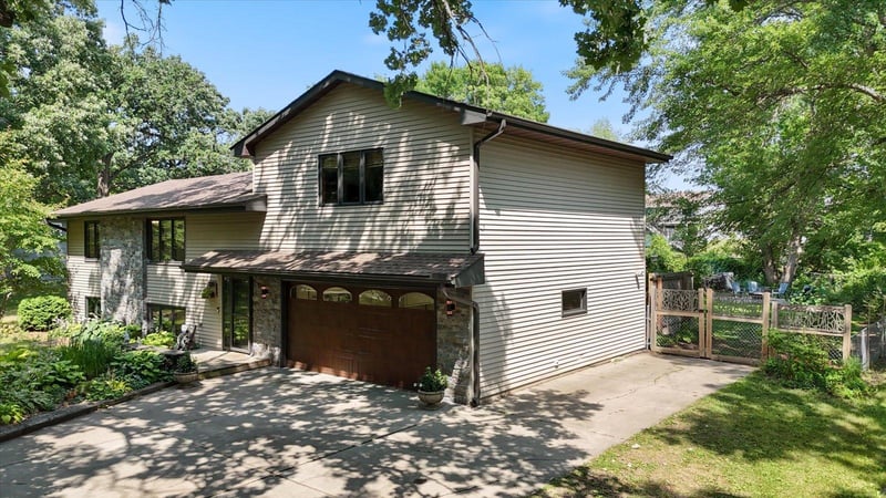 308 Douglas Dr, Buffalo, MN 55313