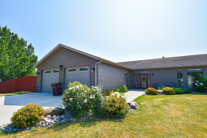14594 138th Ave NE, Thief River Falls, MN 56701