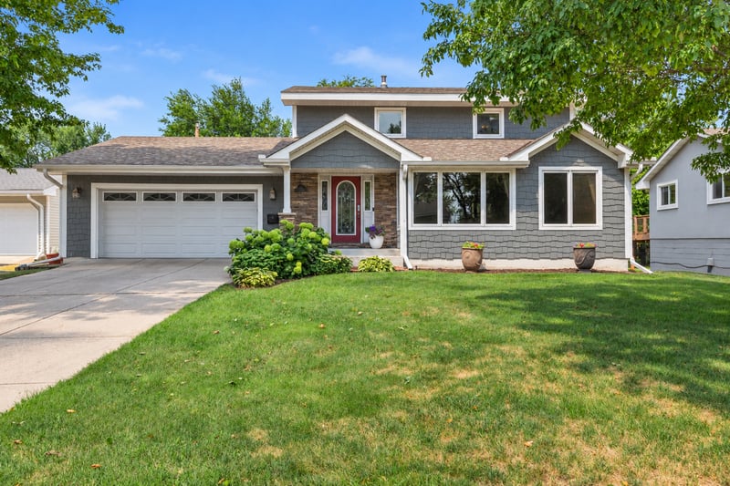 4517 Orchard Ave N, Robbinsdale, MN 55422