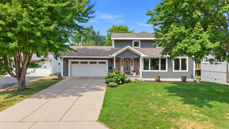4517 Orchard Ave N, Robbinsdale, MN 55422