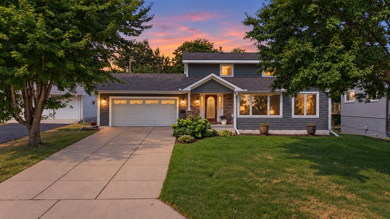 4517 Orchard Ave N, Robbinsdale, MN 55422