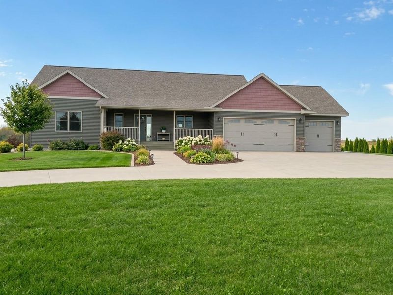 13373 58th Ave, South Haven, MN 55382