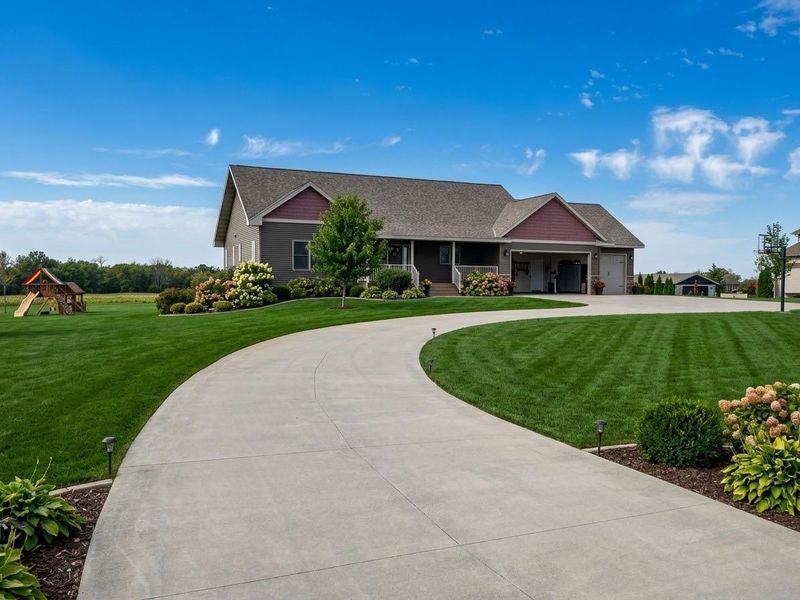 13373 58th Ave, South Haven, MN 55382