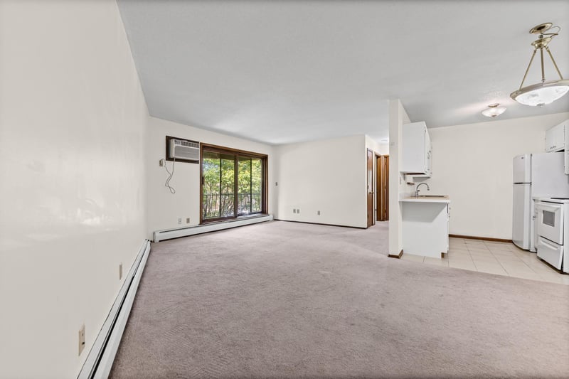 6007 W Broadway Ave #303, New Hope, MN 55428
