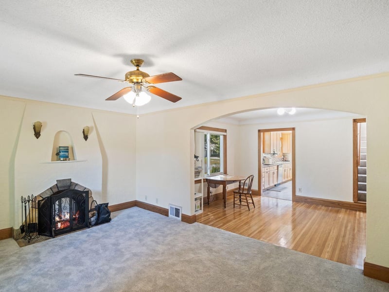 5103 Douglas Dr N, Crystal, MN 55429