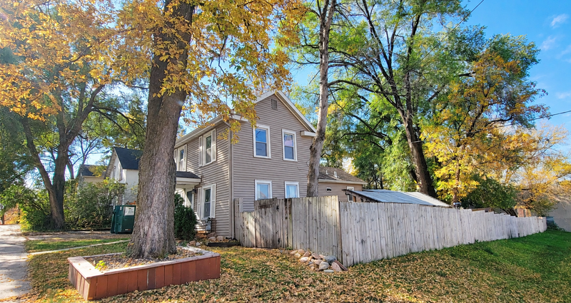 1418 Central Ave N, Faribault, MN 55021