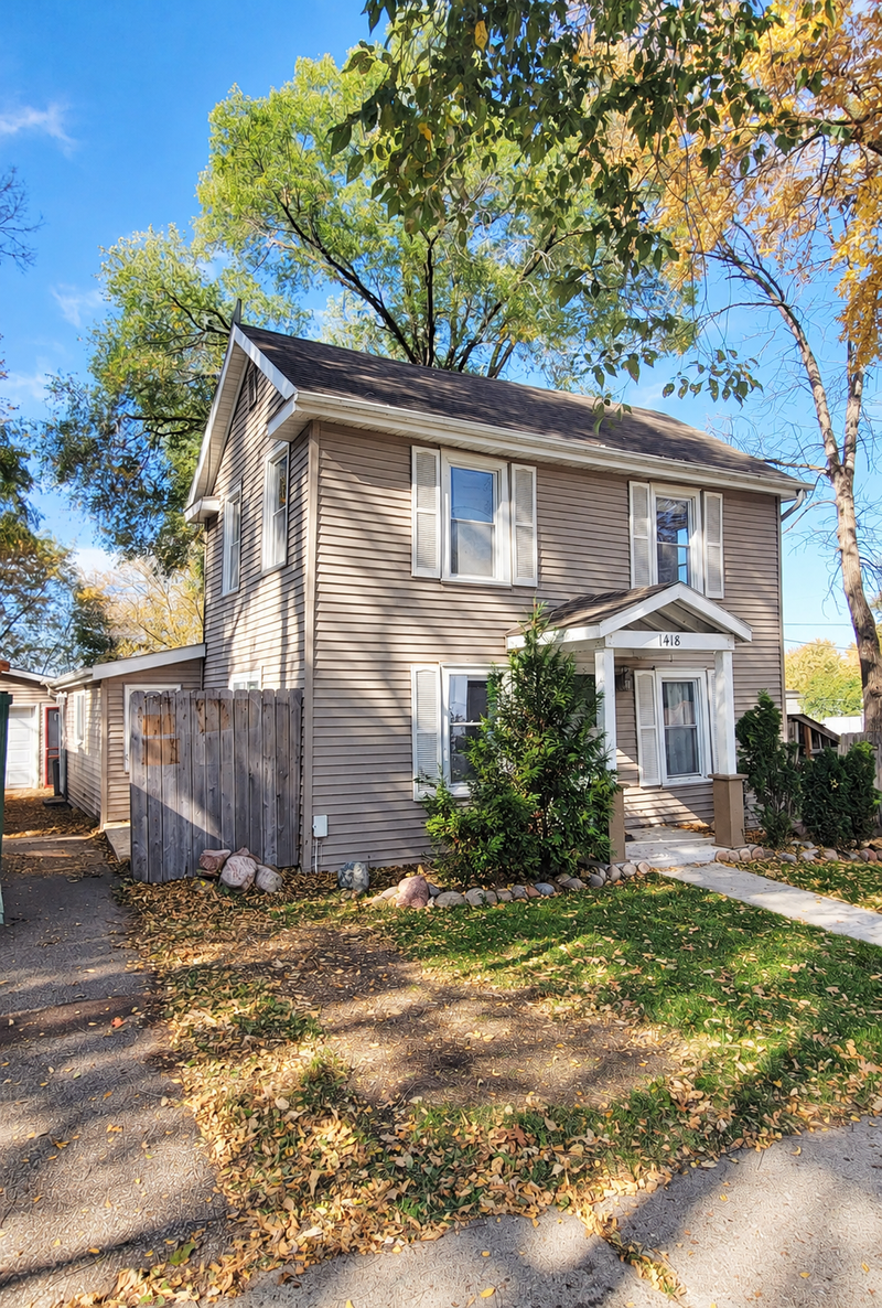 1418 Central Ave N, Faribault, MN 55021