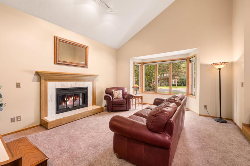 7328 W 114th Street Cir, Bloomington, MN 55438