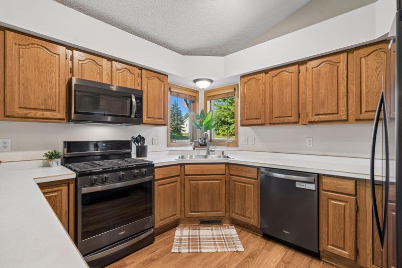 6090 145th Ln NW, Ramsey, MN 55303