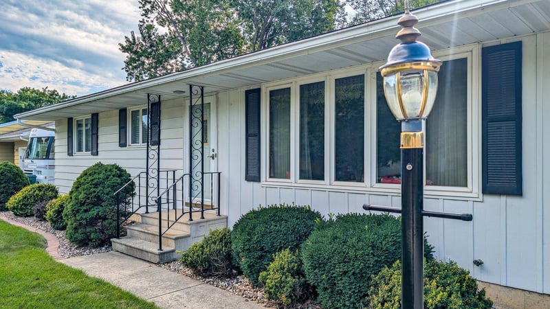 1407 9th St NW, Austin, MN 55912