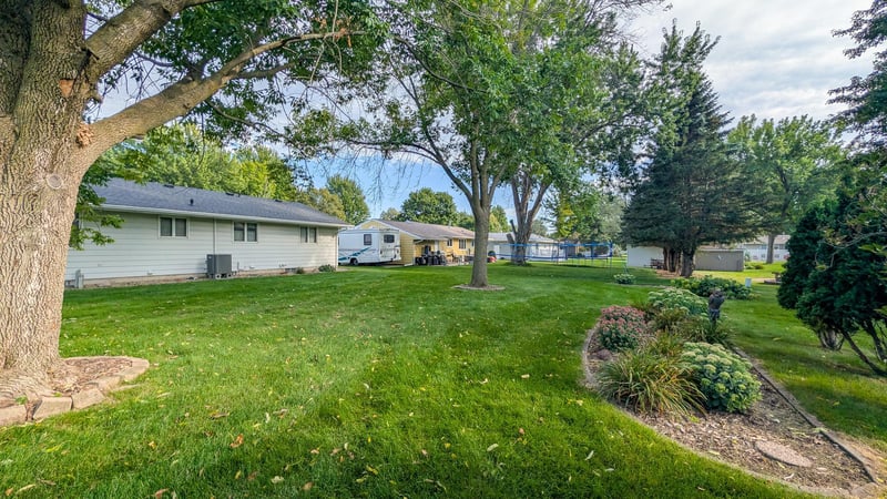 1407 9th St NW, Austin, MN 55912