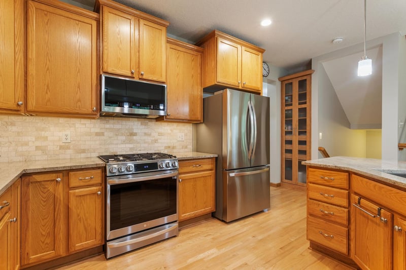 3457 Couchtown Pa, Rosemount, MN 55068