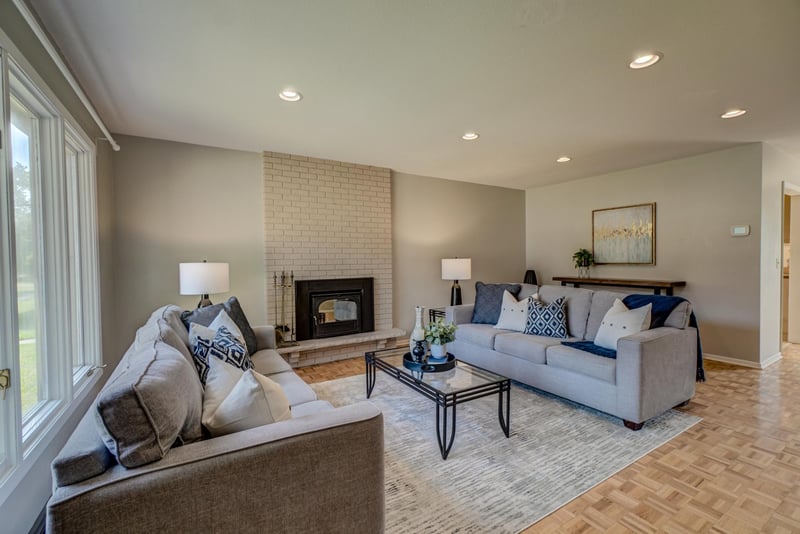 191 Windsor Ln, New Brighton, MN 55112