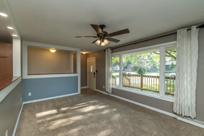 177 Lawrence St S, Prescott, WI 54021
