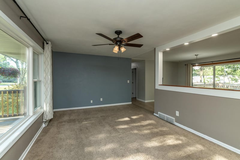 177 Lawrence St S, Prescott, WI 54021