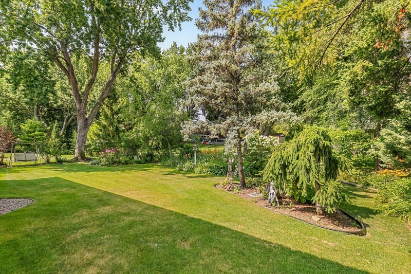4657 Kent St, Shoreview, MN 55126
