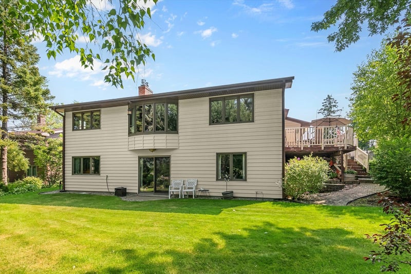 4657 Kent St, Shoreview, MN 55126