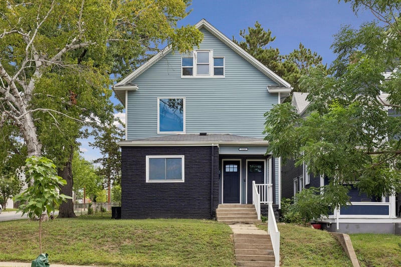2326 Bryant Ave N, Minneapolis, MN 55411