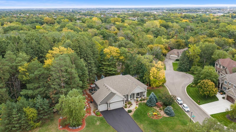 18004 Jacquard Pa, Lakeville, MN 55044