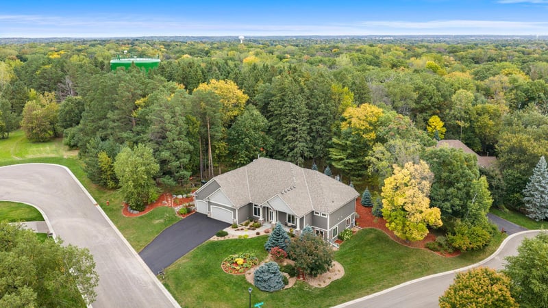 18004 Jacquard Pa, Lakeville, MN 55044