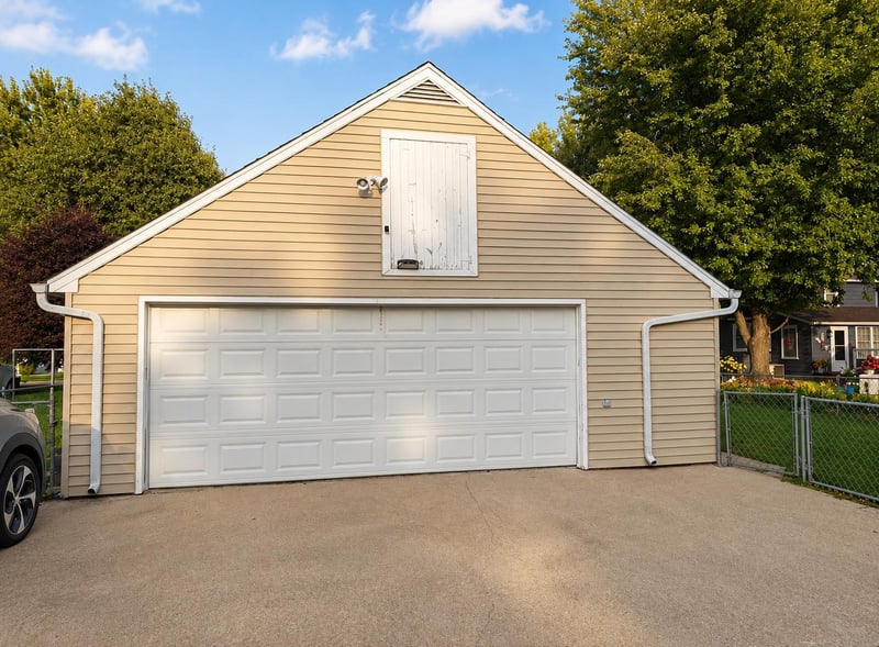 600 8th St SW, Austin, MN 55912