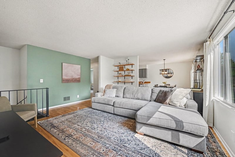 6804 Forestview Ln N, Maple Grove, MN 55369