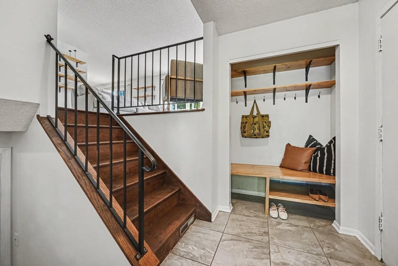 6804 Forestview Ln N, Maple Grove, MN 55369